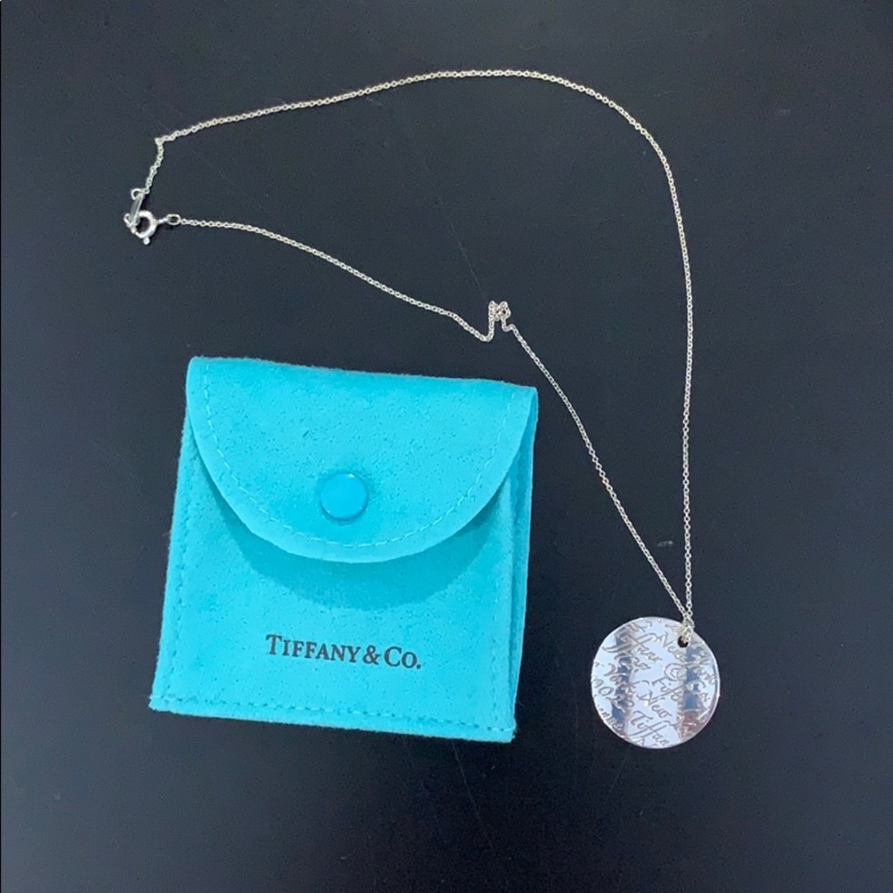 New York 5th ave special edition necklace